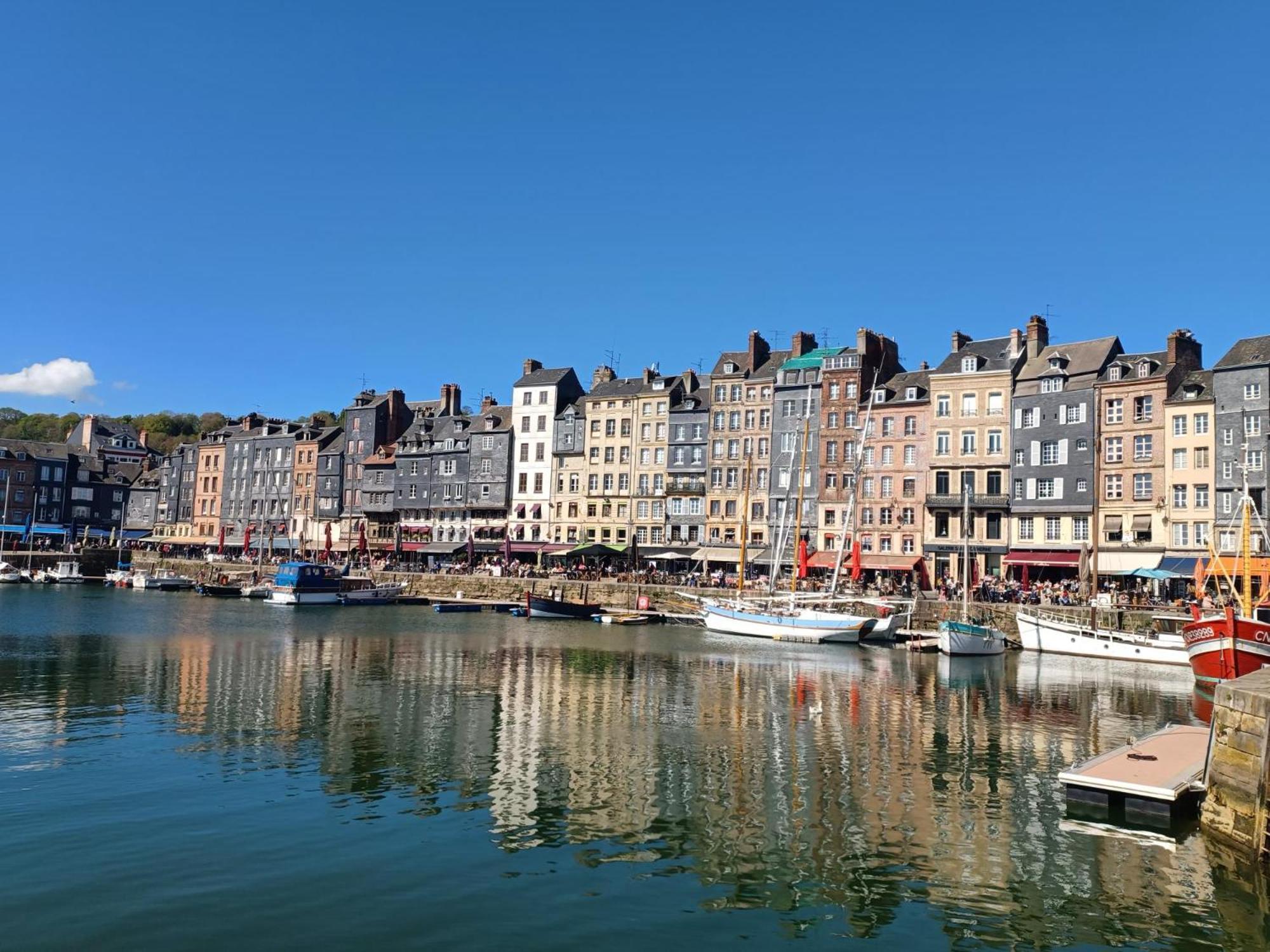 Les Pommiers Bed and Breakfast Honfleur Eksteriør billede